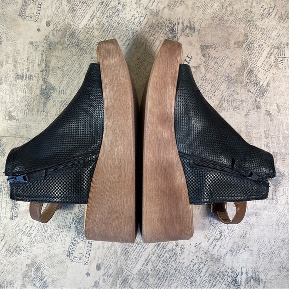 Miz Mooz Giselle Platform Wedge Sandal - Picture 7 of 14